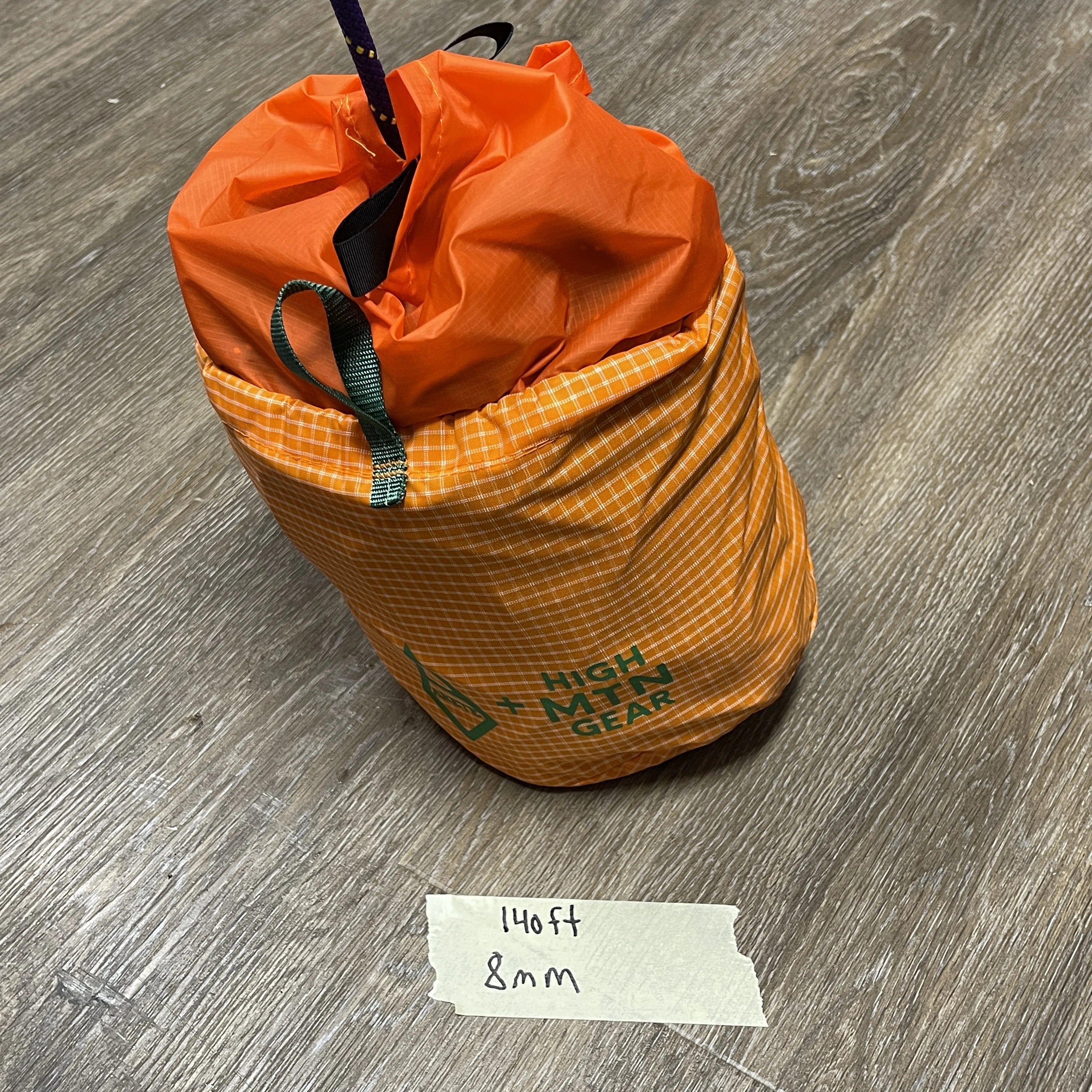 #size_Medium