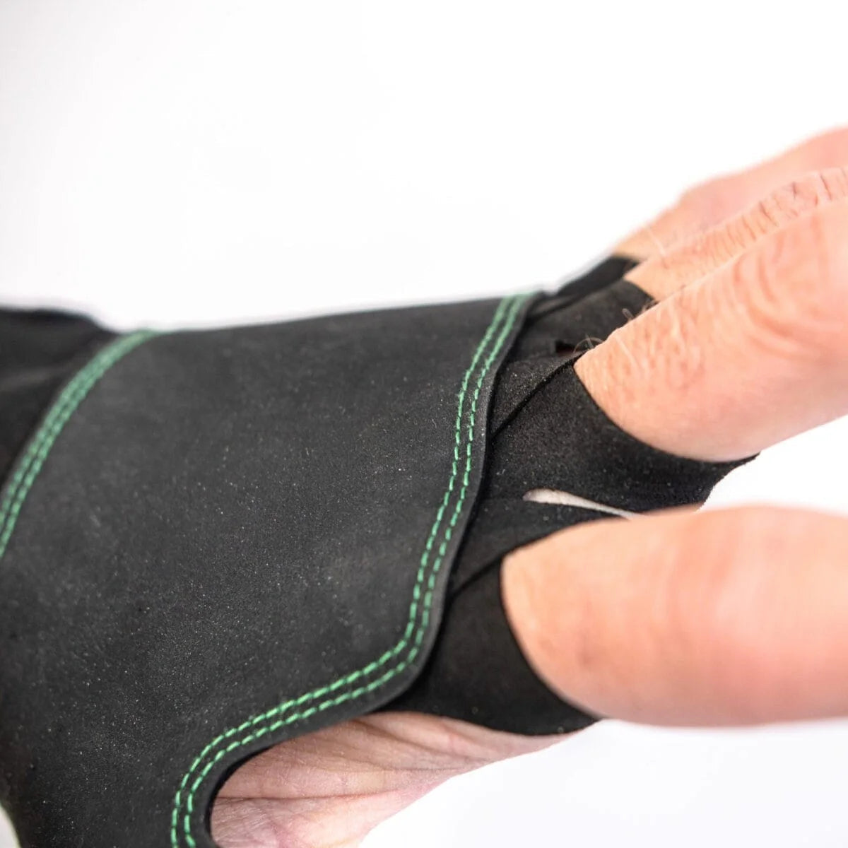 Crack Gloves