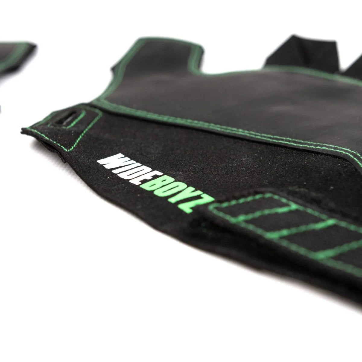 Crack Gloves