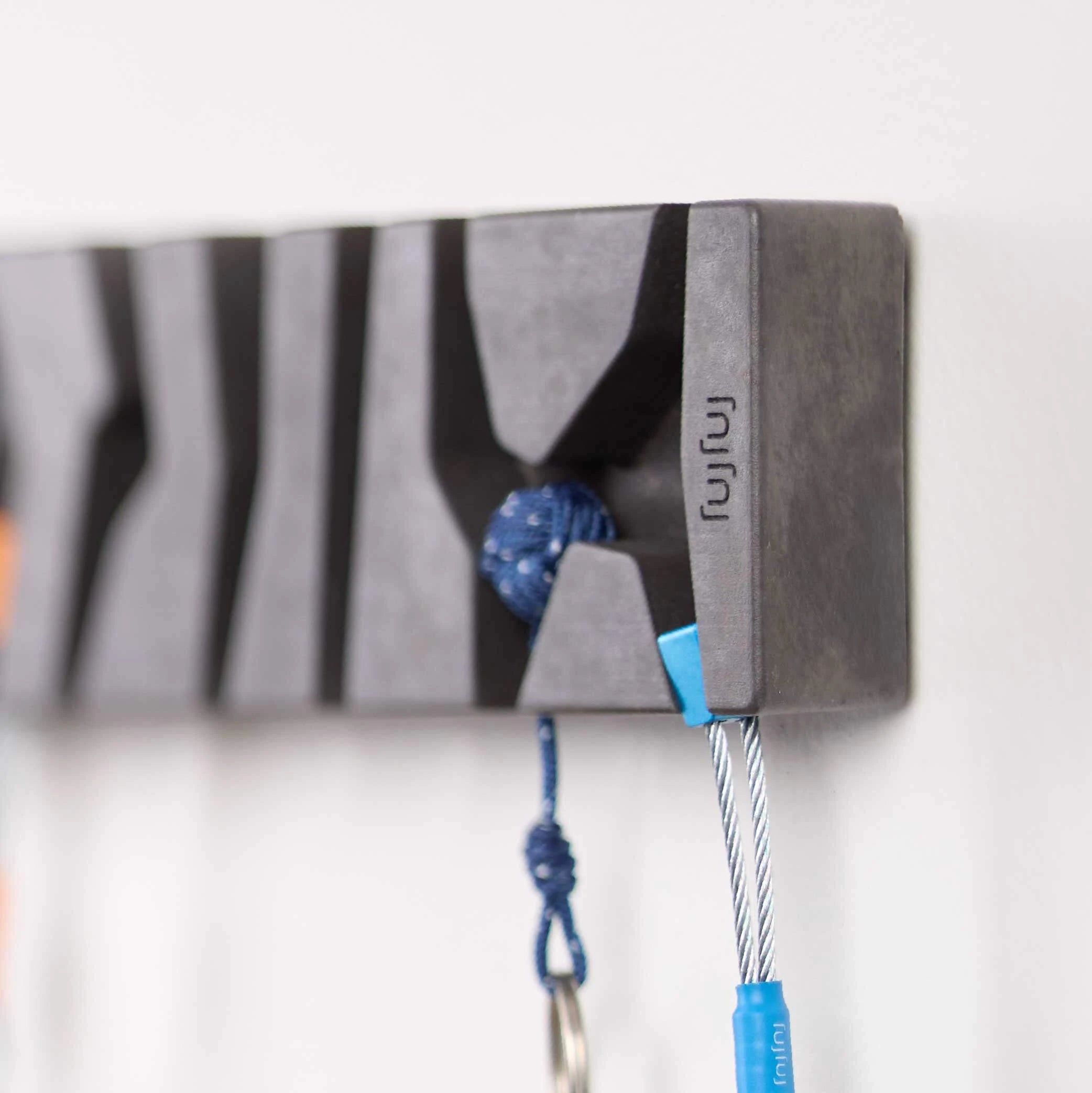 Key Holder for Climbers - Concrete